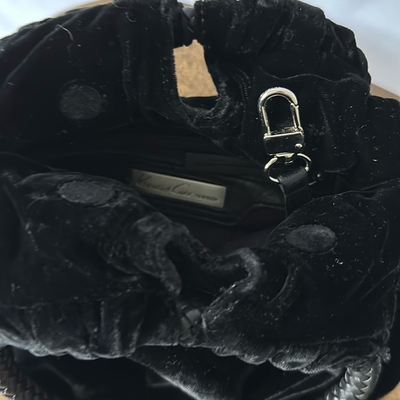 Vintage Kenneth Cole New York Women’s Black Velvet Hand Bag Purse - Picture 2 of 8
